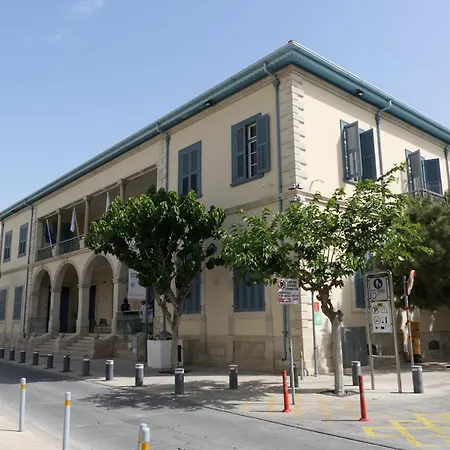 Chariandry Residence, Centre *